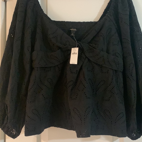 Black Top - Picture 3 of 4